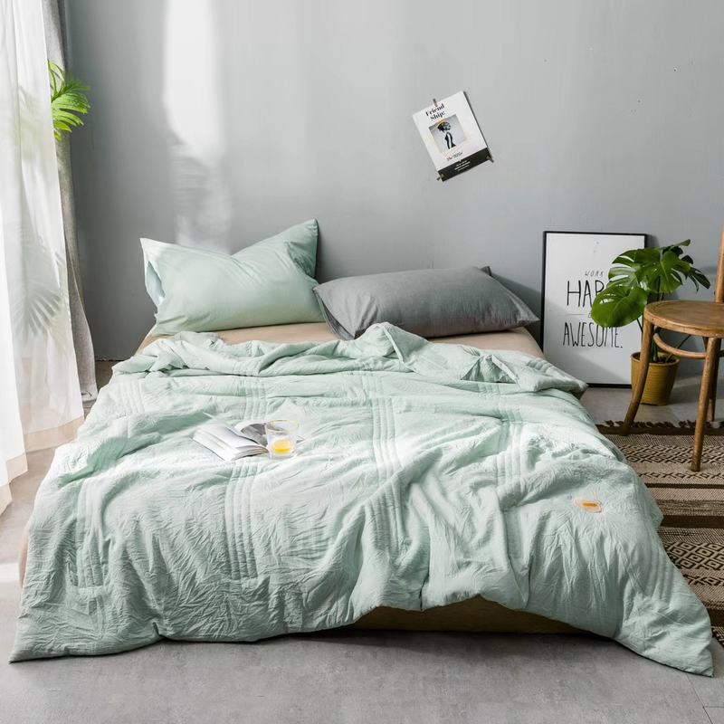 純色絎縫空調被: