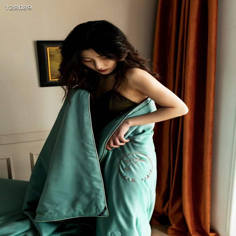 Pure color quilt Duvet Set