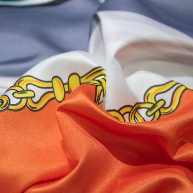 Satin Osaka duvet set