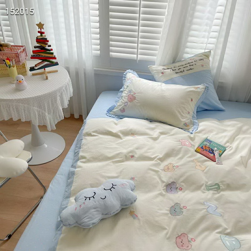 white cotton duvet cover