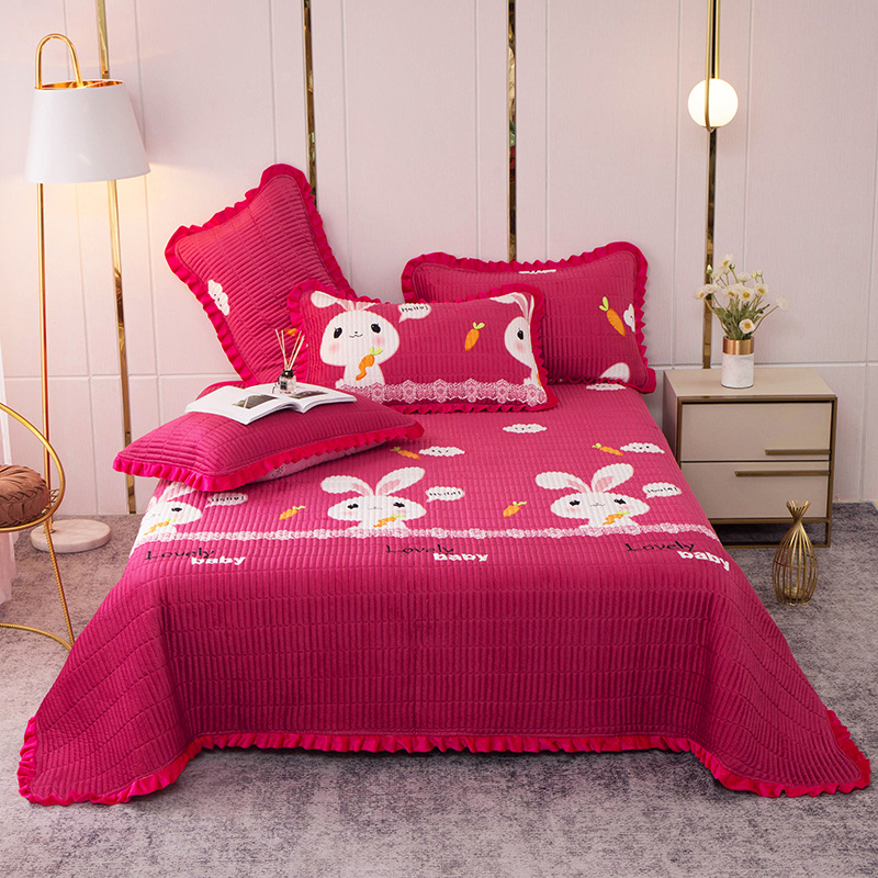 decorative border bed cover